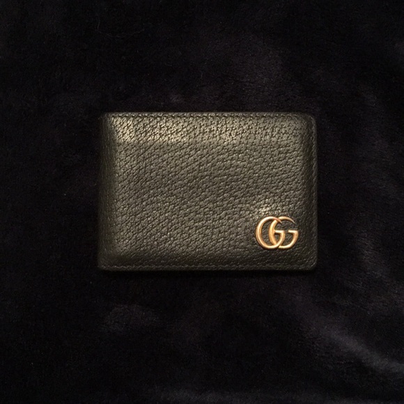 Gucci Other - Gucci wallet